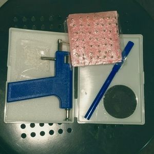 Professional Ear Piercing Gun Tool Set 98pcs Ear Studs Complete Set - New